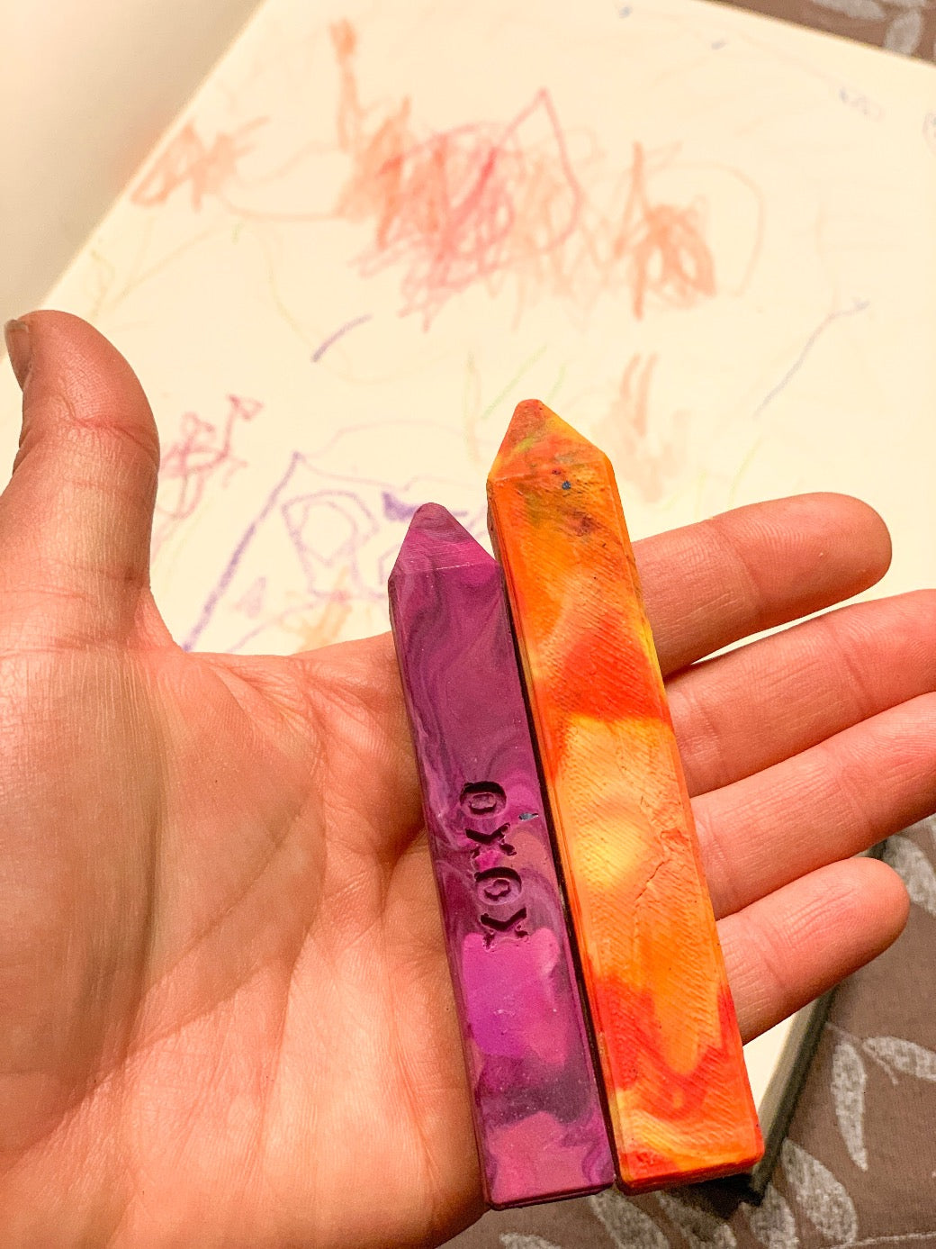The Art2theExtreme crayon shop has several sizes of Crayon Stix®. You can color with our standard Crayon Stix size or a mini Crayon Stix that has a word, phrase, or design incorporated.