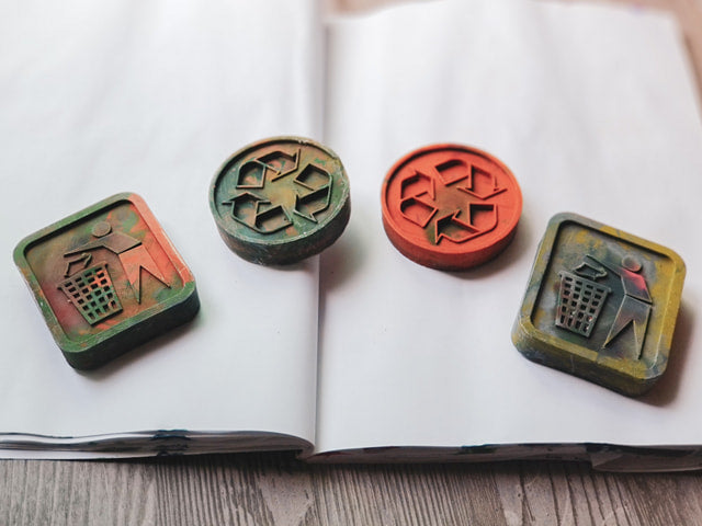 Earth Day recycled crayon art supplies. Individual Earth Day recycled crayons by Art 2 the Extreme® The Original Rainbow Crayon in Earthy colors for Earth Day project ideas.