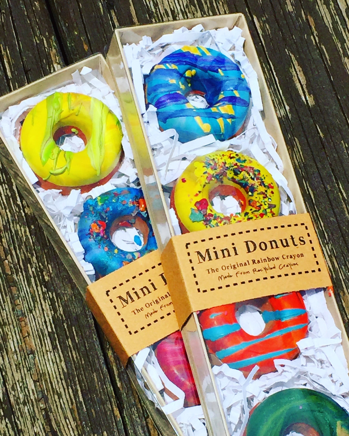 Donut Crayons - Food Crayons Mini Donut Original Rainbow Crayon® Gift Set